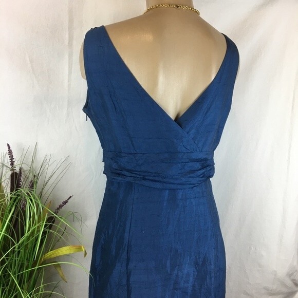 Ann Taylor Blue 100% Silk Sleeveless Dress 6 - Picture 4 of 7